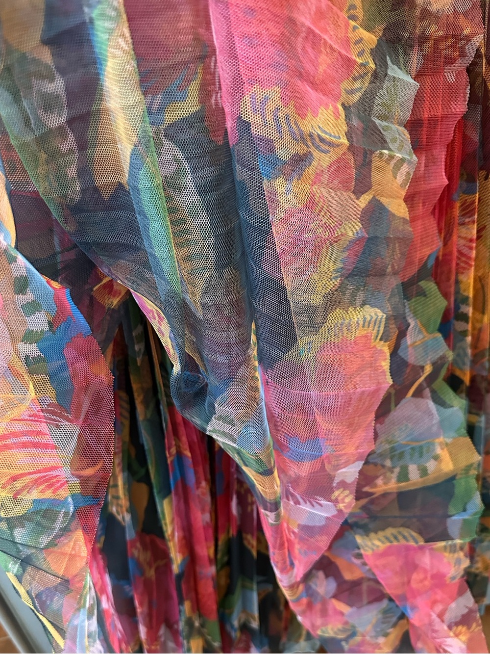 Hutch Multicolor Floral Pleated Midi Dress - Picture 9 of 11